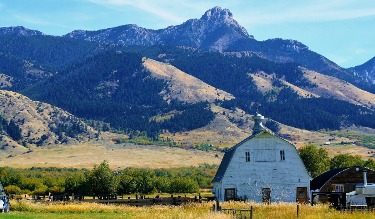 where to live near missoula